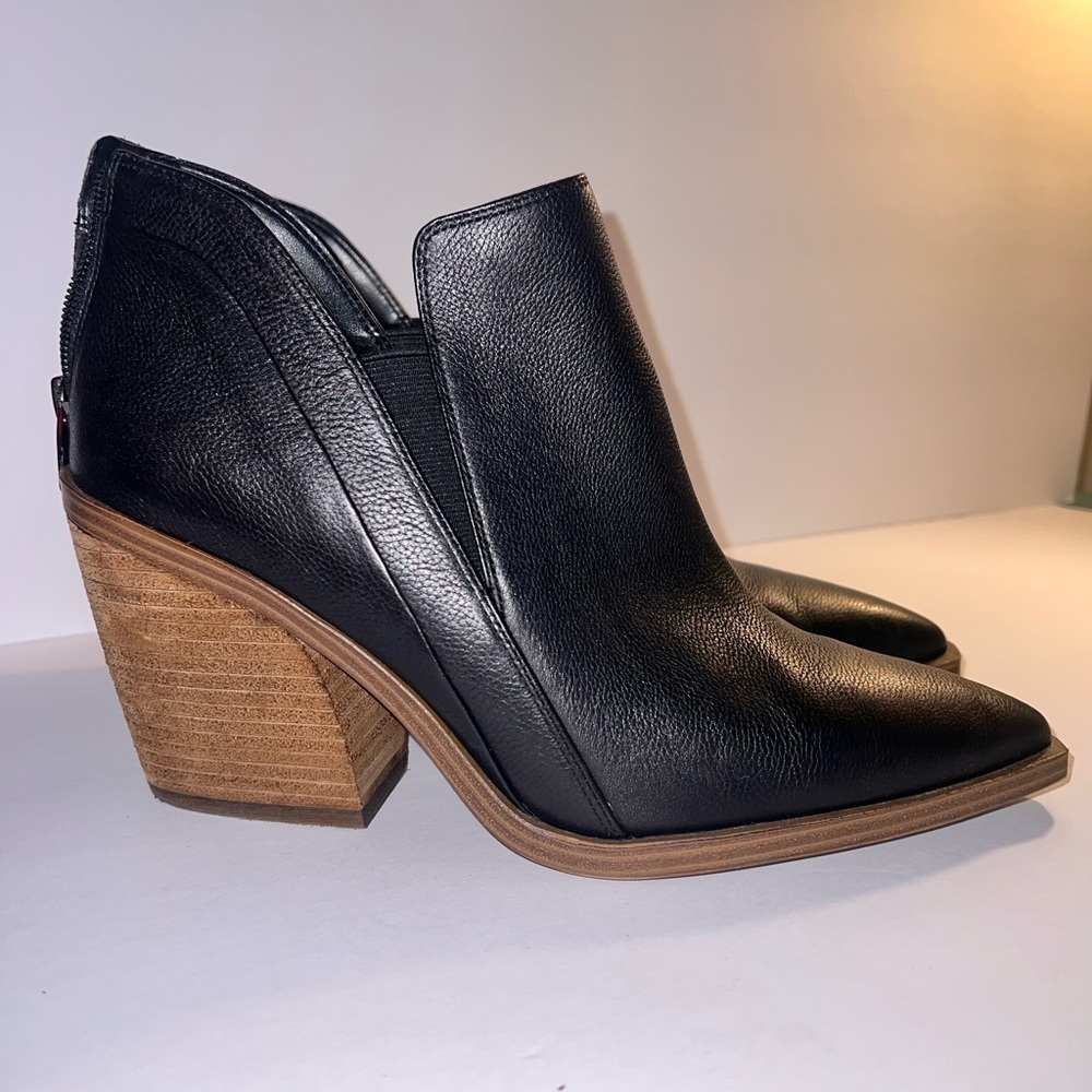 Vince Camuto Black Leather Ankle Booties